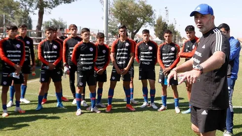 El DT de La Roja Sub 17 confirmó nómina para el Sudamericano de Ecuador