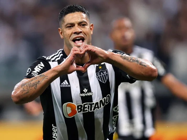 [Video] Hulk anota un golazo de tijera en la Copa Libertadores