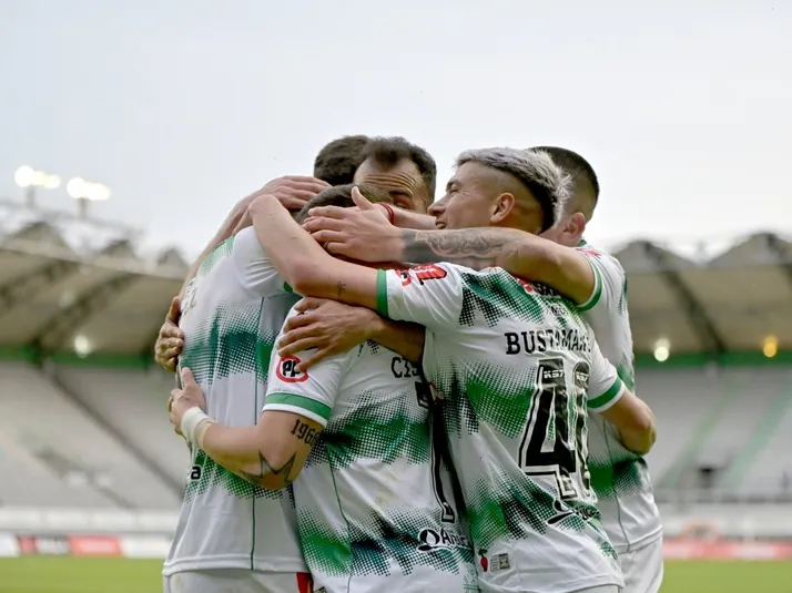 Ex campeón de la Sudamericana con la U vive un complicado momento en la Primera B