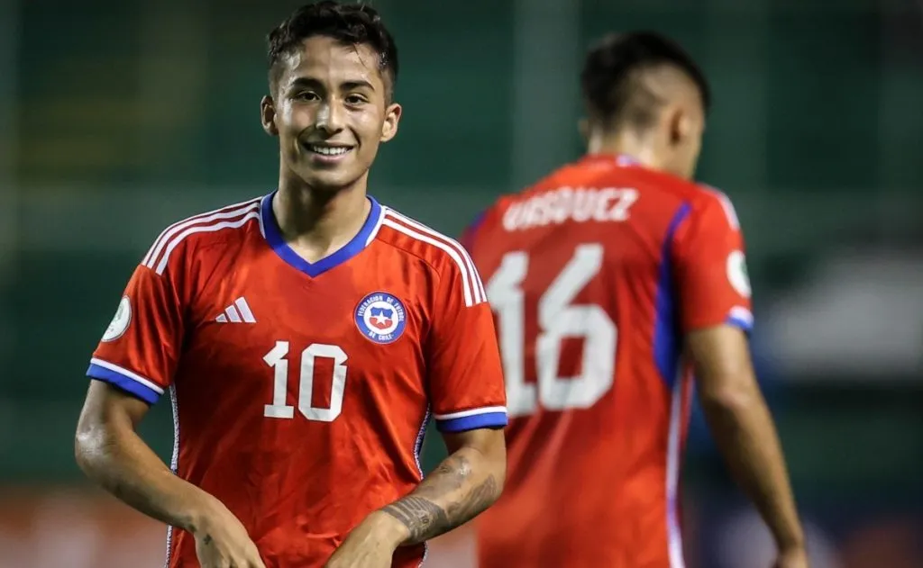 Miguel Ángel Neira exige a Lucas Assadi en La Roja.