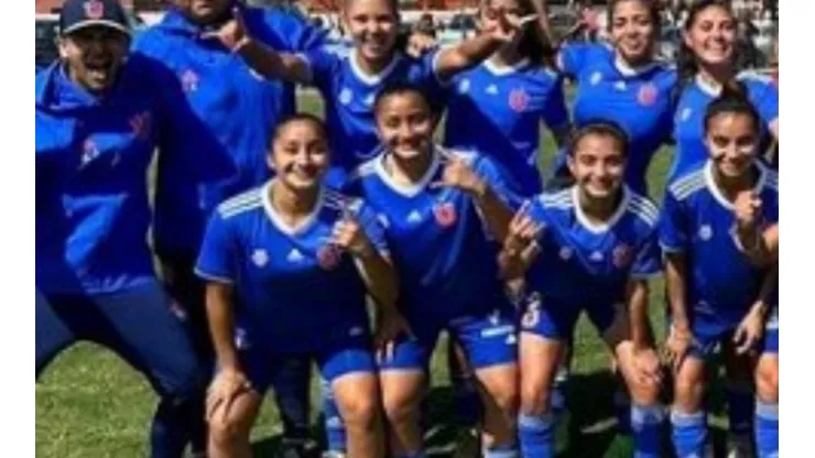 Hijas de Humberto Chupete Suazo se lucen con goles en triunfo de la U femenina