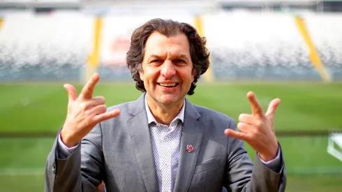 Aníbal Mosa sólo quiere recuperar su plaza de presidente en Blanco y Negro