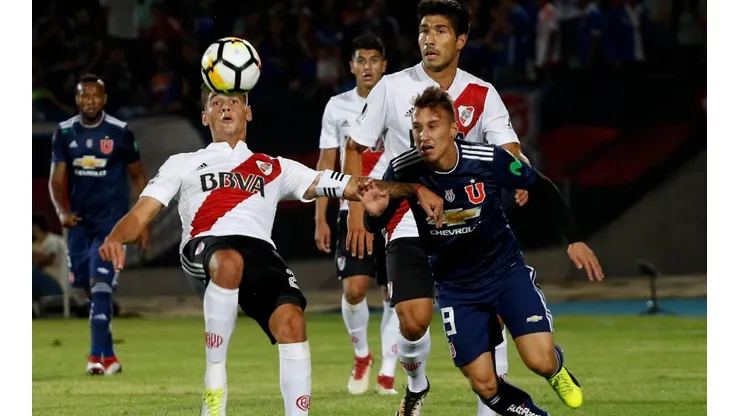 Universidad de Chile enfrenta a River Plate en Argentina