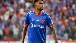 Emmanuel Ojeda lucha para no perderse el Superclásico del domingo.