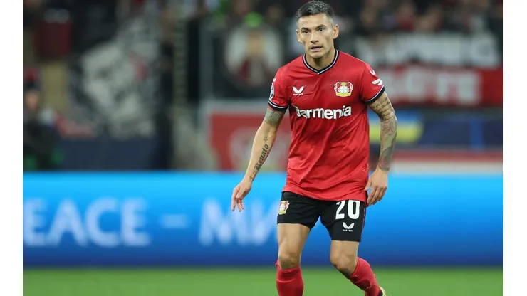 Aránguiz continuará en el Bayer Leverkusen