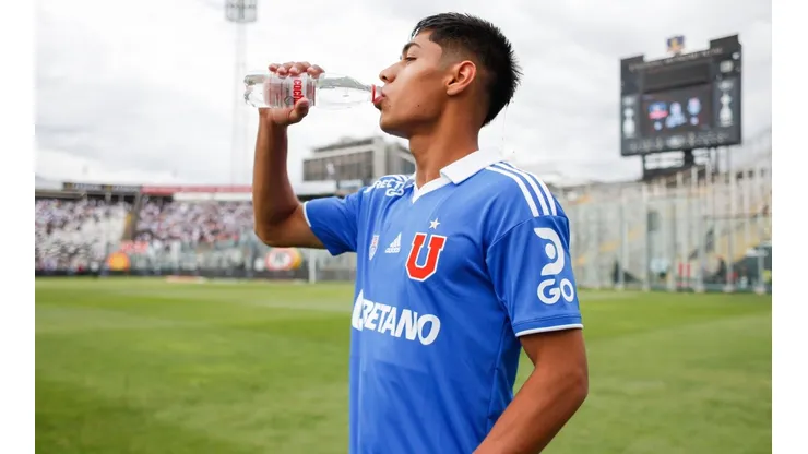 Mauricio Pellegrino entregó parte del estudio que ha hecho de Colo Colo.