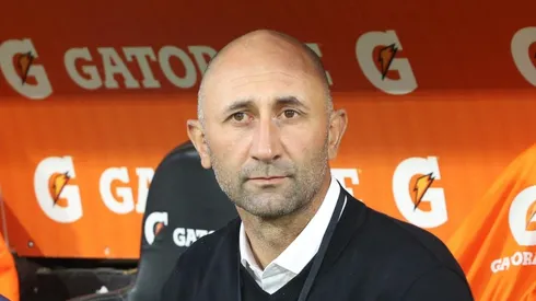 El ex DT de la UC fue confirmado en su nuevo equipo