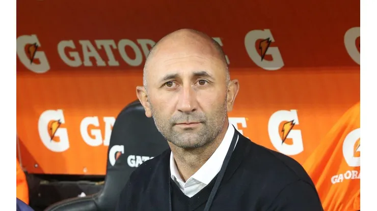 El ex DT de la UC fue confirmado en su nuevo equipo