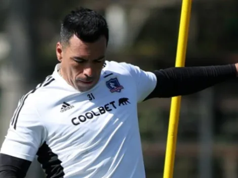 Histórico de Colo Colo molesto con presencia de Paredes en los entrenamientos albos