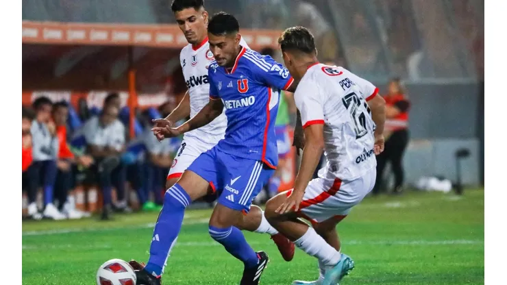 Emmanuel Ojeda sólo no ha estado en la derrota ante Huachipato.