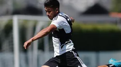 Damián Pizarro nuevamente se luce en amistoso de los albos.