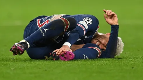 Neymar será baja durante tres o cuatro meses en el PSG.