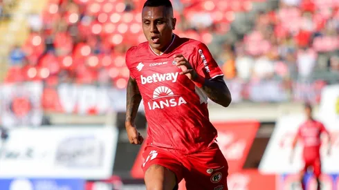 El volante pidió disculpas por su expulsión ante la UC