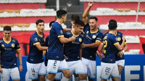 Dos jugadores Magallanes están presentes en el equipo semanal de la Conmebol.