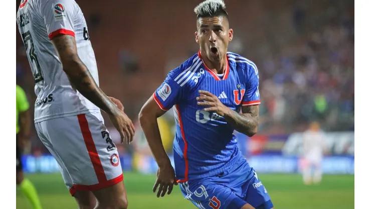Leandro Fernández marcó en la U, pero no quedó contento con el resultado azul.