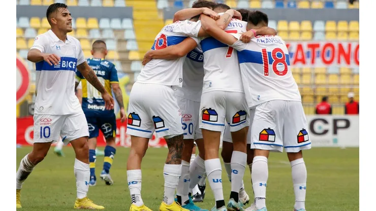 Universidad Católica confía en los jóvenes para medirse contra Ñublense