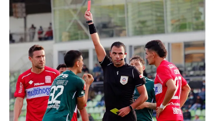 Juan Lara va al clásico entre Colo Colo y Magallanes.