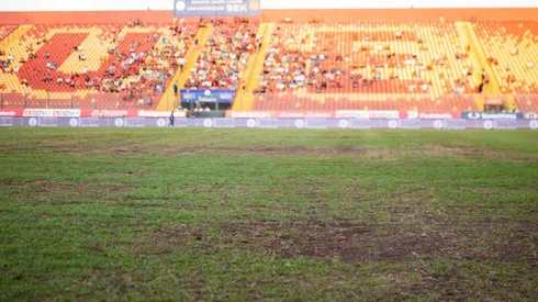 La cancha del Santa Laura llegará a un 90% para el duelo del jueves de la U.