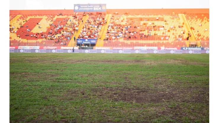 La cancha del Santa Laura llegará a un 90% para el duelo del jueves de la U.