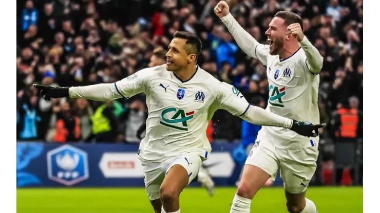 Alexis busca meterse en las semifinales de la Copa de Francia junto a su equipo.