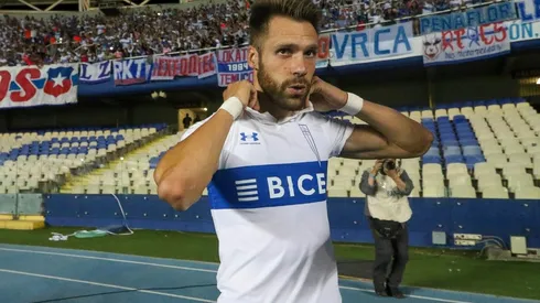 El defensa charrúa es uno de los goleadores de la UC en el Campeonato Nacional.