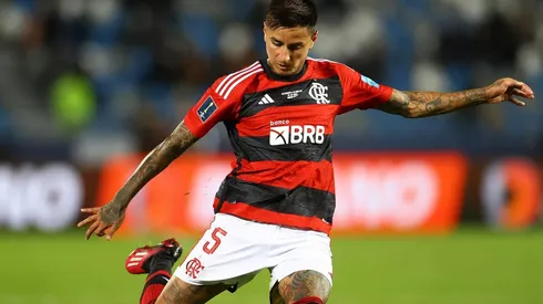 Erick Pulgar sufrió una dura lesión en Flamengo.