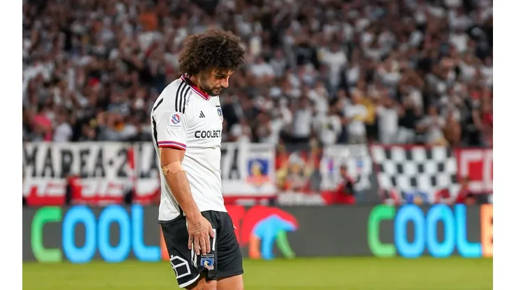 Maxi Falcón está en cuestionamiento por su nivel en Colo Colo