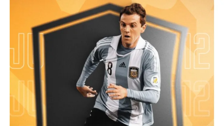 Montillo jugará este domingo por el equipo del Kun Aguero.