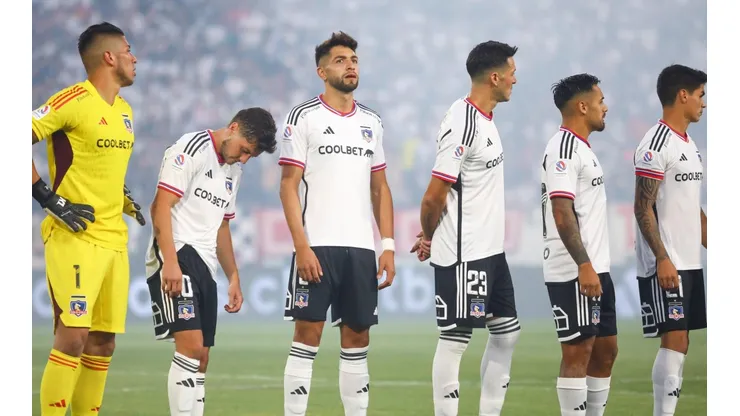 La camiseta de los 11 estelares ante Everton fueron subastadas.