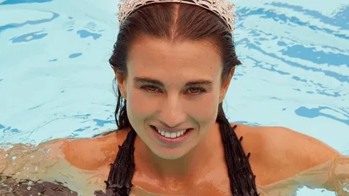 Tita Ureta en su piscinazo en el marco de Viña 2023.