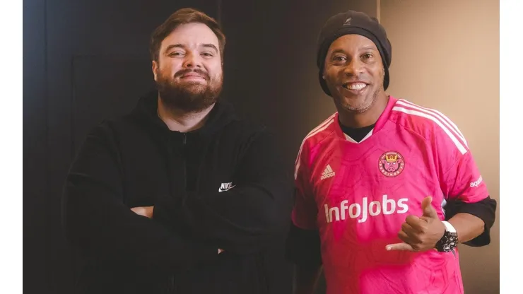 Ronaldinho será parte de Porcinos FC