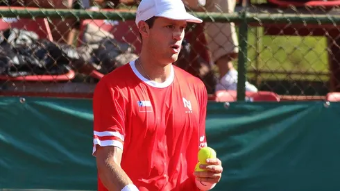 Nicolás Jarry enfrenta a Sebastián Baez por el Río Open.