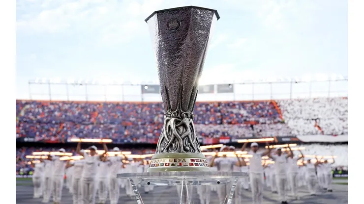 16 equipos lucharán por levantar esta copa
