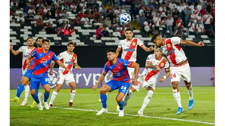 Curicó Unido debuta en Copa Libertadores