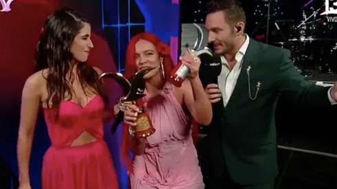 Karol G con sus dos Gaviotas en Viña 2023.