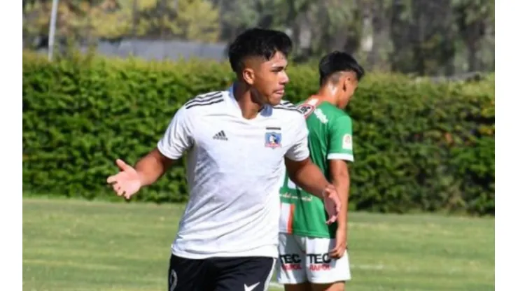 Los rivales no lo pueden parar a Damián Pizarro.