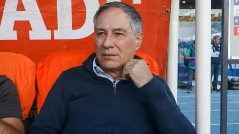 El técnico prepararía una nueva formación ante Audax