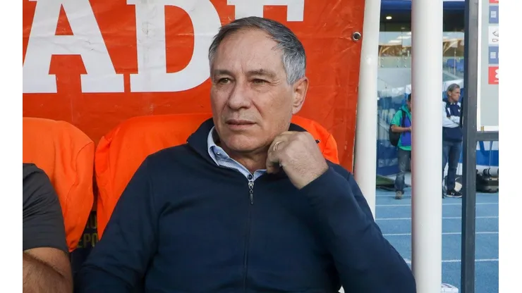 El técnico prepararía una nueva formación ante Audax