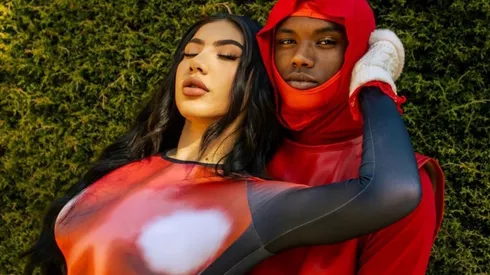 Polimá Westcoast junto a su novia Mont Pantoja.