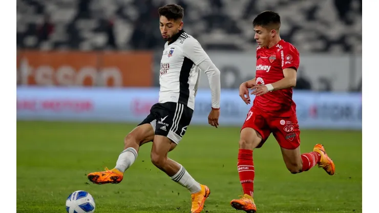 Jeyson Rojas va de titular en Colo Colo