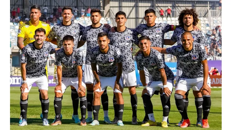 Colo Colo confirma su alineación para medirse ante Ñublense