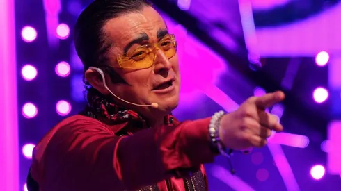 Daniel Alcaíno en la piel de Yerko Puchento.