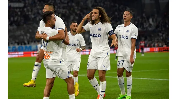 Alexis viene de anotar en la Copa de Francia