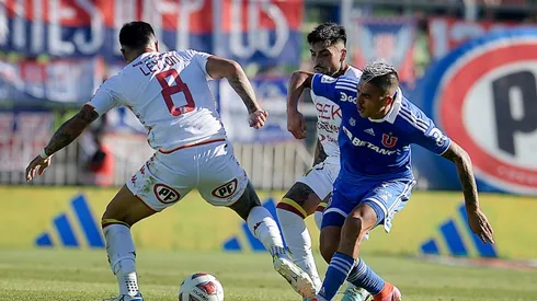 El entrenador defiende el esquema utilizado en Universidad de Chile.