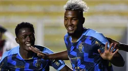 Los ecuatorianos se robaron los aplausos en su visita a Bolivia.