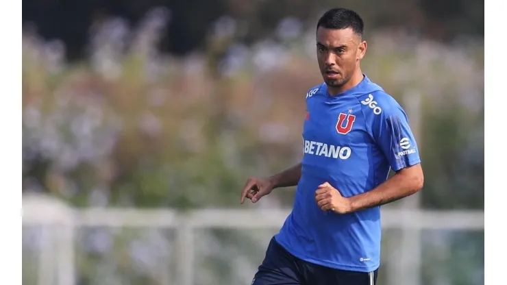 Nery Domínguez, el capitán de la U, regresaría a la titularidad el fin de semana.