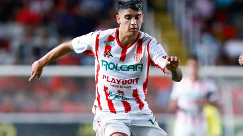 Araos no vive un buen presente en el Necaxa de México.