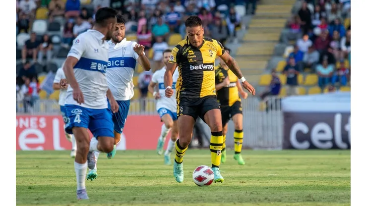El Búfalo Parraguez empapeló al árbitro Saravia tras la victoria de Coquimbo.