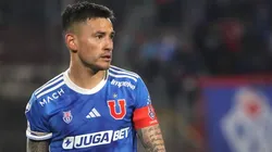 El complejo panorama que podría atravesar Charles Aránguiz este fin de semana