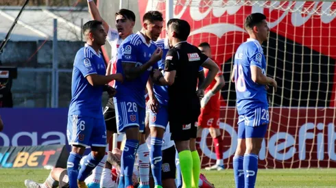¡Cuidado! Partido entre Palestino y Universidad de Chile será dirigido por polémico árbitro para la U